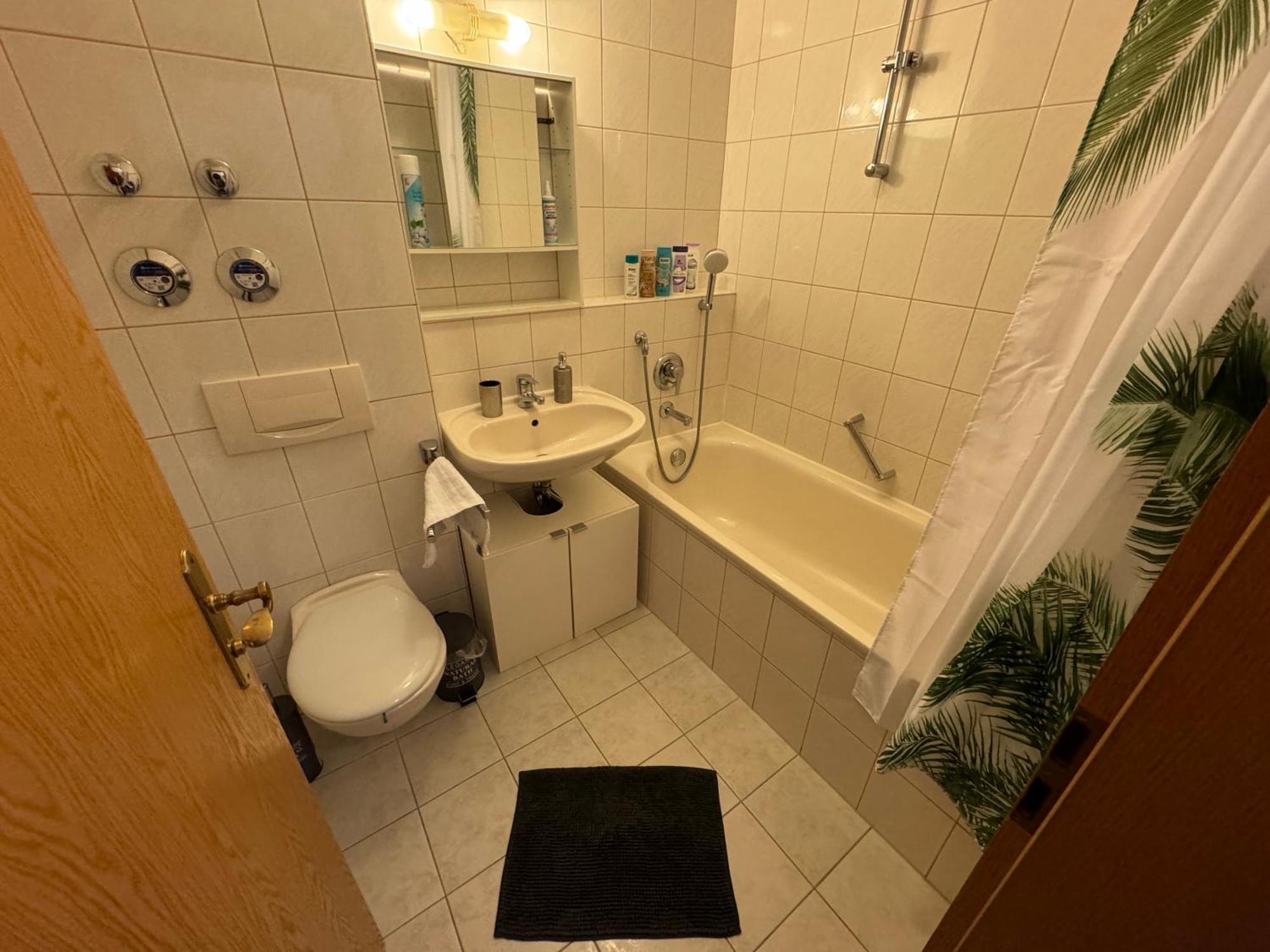 Kingsize Bett Boho Apartment Mit Tiefgarage Naehe Salzburg フライラッシンク エクステリア 写真